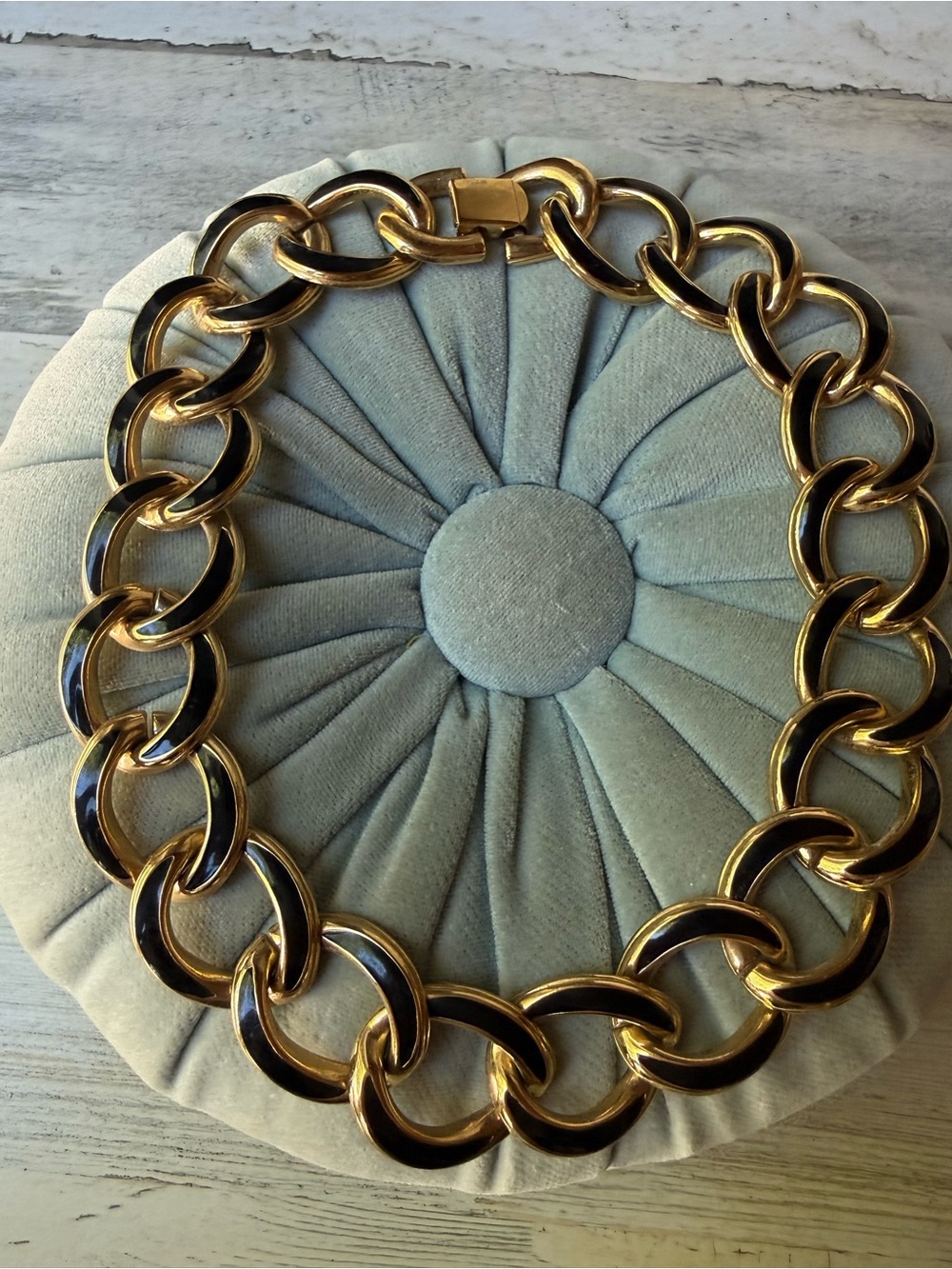 Vintage 80s Gold Tone Chunky Chain Link Statement Necklace
